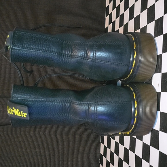 Made in England Dr Martens Boots - Picture 9 of 13